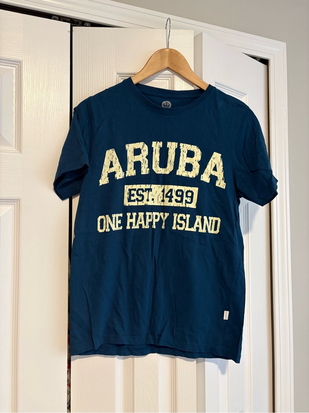 Aruba Graphic Short Sleeve Tee - Navy